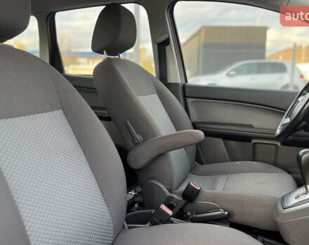 Форд Focus C-Max 2006 у Мукачеве на Automoto.ua Синій Форд Focus C-Max, об'ємом двигуна 1.8 л та пробігом 198 тис. км за 5200 $, фото 11 на Automoto.ua