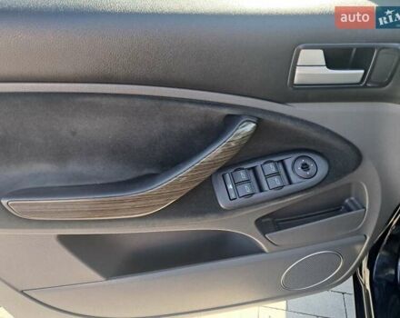 Синий Форд Focus C-Max, объемом двигателя 1.8 л и пробегом 198 тыс. км за 5850 $, фото 20 на Automoto.ua