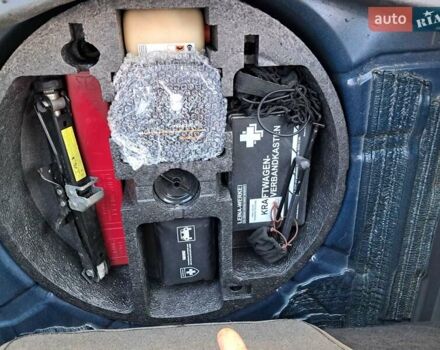 Синий Форд Focus C-Max, объемом двигателя 1.8 л и пробегом 198 тыс. км за 5850 $, фото 17 на Automoto.ua