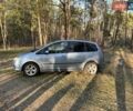 Синий Форд Focus C-Max, объемом двигателя 1.6 л и пробегом 263 тыс. км за 5000 $, фото 1 на Automoto.ua