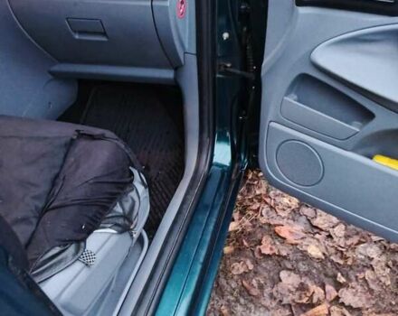 Зелений Форд Focus C-Max, об'ємом двигуна 1.56 л та пробігом 365 тис. км за 5900 $, фото 3 на Automoto.ua