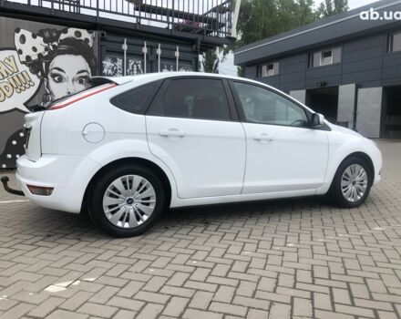 Форд Фокус 2008 у Хмельницькому на Automoto.ua Білий Форд Фокус, об'ємом двигуна 0 л та пробігом 193 тис. км за 5950 $, фото 1 на Automoto.ua
