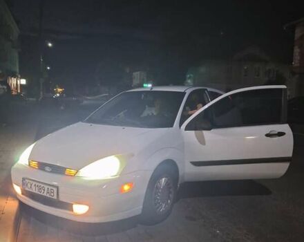 Белый Форд Фокус, объемом двигателя 2 л и пробегом 325 тыс. км за 3000 $, фото 7 на Automoto.ua