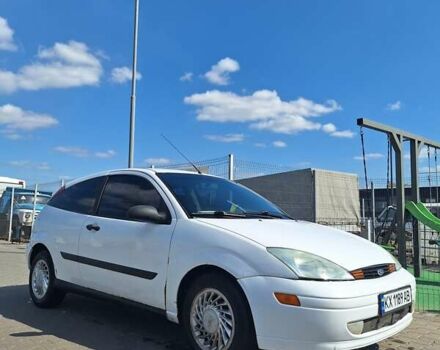 Белый Форд Фокус, объемом двигателя 2 л и пробегом 325 тыс. км за 3000 $, фото 2 на Automoto.ua