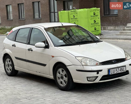 Белый Форд Фокус, объемом двигателя 1.8 л и пробегом 370 тыс. км за 1800 $, фото 5 на Automoto.ua