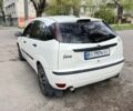 Білий Форд Фокус, об'ємом двигуна 1.4 л та пробігом 200 тис. км за 3500 $, фото 3 на Automoto.ua