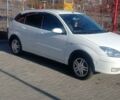 Белый Форд Фокус, объемом двигателя 1.4 л и пробегом 247 тыс. км за 3900 $, фото 9 на Automoto.ua