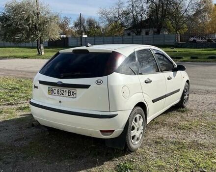 Білий Форд Фокус, об'ємом двигуна 1.4 л та пробігом 200 тис. км за 3500 $, фото 10 на Automoto.ua