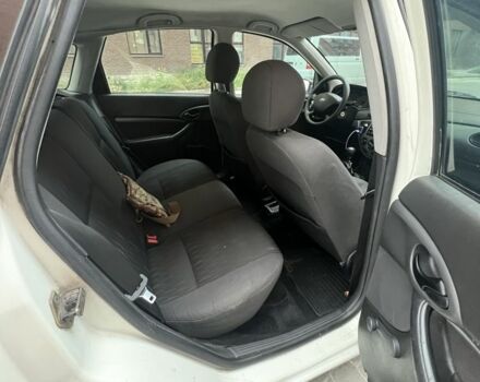 Белый Форд Фокус, объемом двигателя 1.8 л и пробегом 777 тыс. км за 1850 $, фото 10 на Automoto.ua