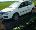 Белый Форд Фокус, объемом двигателя 1.4 л и пробегом 260 тыс. км за 3100 $, фото 2 на Automoto.ua