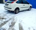 Белый Форд Фокус, объемом двигателя 1.4 л и пробегом 260 тыс. км за 3100 $, фото 6 на Automoto.ua