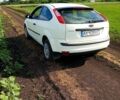 Белый Форд Фокус, объемом двигателя 1.4 л и пробегом 260 тыс. км за 3100 $, фото 1 на Automoto.ua