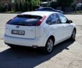 Білий Форд Фокус, об'ємом двигуна 1.6 л та пробігом 237 тис. км за 4750 $, фото 3 на Automoto.ua