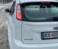 Белый Форд Фокус, объемом двигателя 1.6 л и пробегом 210 тыс. км за 5600 $, фото 1 на Automoto.ua
