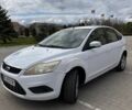 Белый Форд Фокус, объемом двигателя 1.6 л и пробегом 201 тыс. км за 5000 $, фото 3 на Automoto.ua