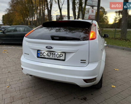 Белый Форд Фокус, объемом двигателя 1.56 л и пробегом 289 тыс. км за 4900 $, фото 11 на Automoto.ua