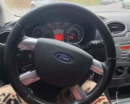 Белый Форд Фокус, объемом двигателя 2 л и пробегом 281 тыс. км за 4300 $, фото 16 на Automoto.ua