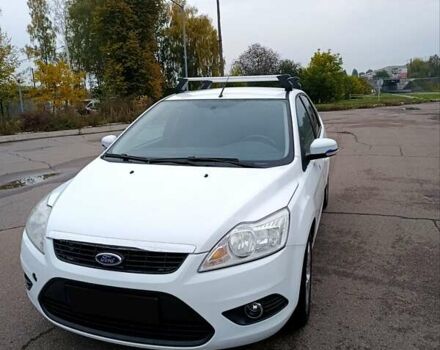 Белый Форд Фокус, объемом двигателя 1.6 л и пробегом 186 тыс. км за 6000 $, фото 2 на Automoto.ua