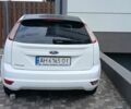 Білий Форд Фокус, об'ємом двигуна 1.6 л та пробігом 553 тис. км за 2500 $, фото 2 на Automoto.ua