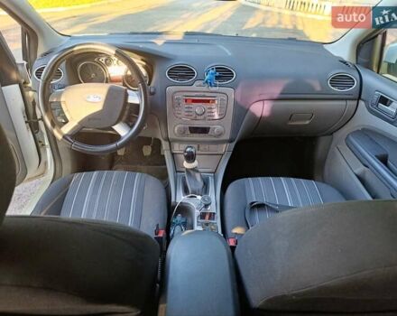 Белый Форд Фокус, объемом двигателя 1.6 л и пробегом 186 тыс. км за 6000 $, фото 11 на Automoto.ua