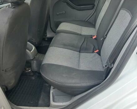 Белый Форд Фокус, объемом двигателя 1.39 л и пробегом 142 тыс. км за 5300 $, фото 15 на Automoto.ua