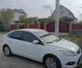 Білий Форд Фокус, об'ємом двигуна 1.39 л та пробігом 530 тис. км за 4900 $, фото 1 на Automoto.ua