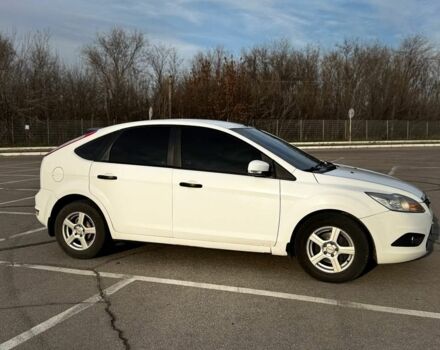 Белый Форд Фокус, объемом двигателя 0 л и пробегом 324 тыс. км за 5200 $, фото 3 на Automoto.ua