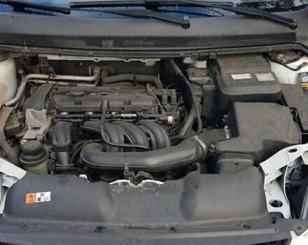 Белый Форд Фокус, объемом двигателя 1.4 л и пробегом 112 тыс. км за 5500 $, фото 11 на Automoto.ua