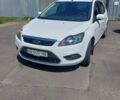 Белый Форд Фокус, объемом двигателя 1.6 л и пробегом 225 тыс. км за 5500 $, фото 1 на Automoto.ua