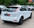 Белый Форд Фокус, объемом двигателя 1.6 л и пробегом 129 тыс. км за 5440 $, фото 4 на Automoto.ua