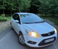 Белый Форд Фокус, объемом двигателя 1.6 л и пробегом 243 тыс. км за 4500 $, фото 1 на Automoto.ua