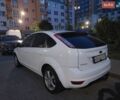 Белый Форд Фокус, объемом двигателя 1.6 л и пробегом 193 тыс. км за 4900 $, фото 16 на Automoto.ua