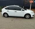Белый Форд Фокус, объемом двигателя 1.39 л и пробегом 112 тыс. км за 5900 $, фото 2 на Automoto.ua