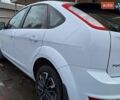 Білий Форд Фокус, об'ємом двигуна 1.6 л та пробігом 129 тис. км за 6700 $, фото 6 на Automoto.ua