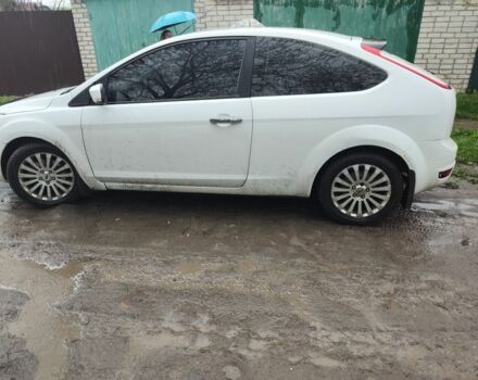 Белый Форд Фокус, объемом двигателя 1.4 л и пробегом 420 тыс. км за 4700 $, фото 6 на Automoto.ua