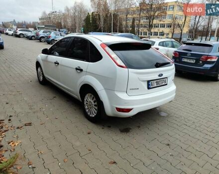 Белый Форд Фокус, объемом двигателя 1.39 л и пробегом 112 тыс. км за 5900 $, фото 3 на Automoto.ua