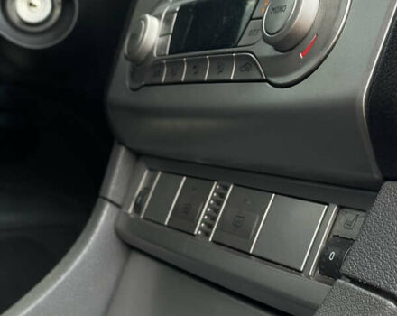 Белый Форд Фокус, объемом двигателя 2 л и пробегом 250 тыс. км за 6500 $, фото 13 на Automoto.ua