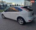 Белый Форд Фокус, объемом двигателя 1.6 л и пробегом 193 тыс. км за 5100 $, фото 7 на Automoto.ua