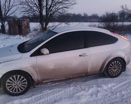 Білий Форд Фокус, об'ємом двигуна 1.39 л та пробігом 410 тис. км за 5500 $, фото 2 на Automoto.ua