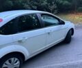 Білий Форд Фокус, об'ємом двигуна 1.6 л та пробігом 243 тис. км за 4500 $, фото 3 на Automoto.ua