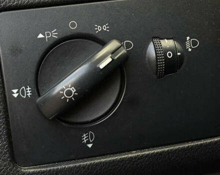 Белый Форд Фокус, объемом двигателя 1.6 л и пробегом 253 тыс. км за 5500 $, фото 13 на Automoto.ua