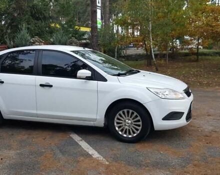 Белый Форд Фокус, объемом двигателя 1.4 л и пробегом 112 тыс. км за 5500 $, фото 5 на Automoto.ua