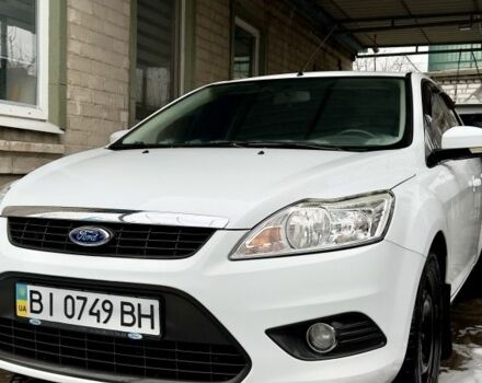 Белый Форд Фокус, объемом двигателя 1.6 л и пробегом 103 тыс. км за 7200 $, фото 2 на Automoto.ua