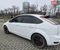 Білий Форд Фокус, об'ємом двигуна 1.6 л та пробігом 280 тис. км за 4500 $, фото 2 на Automoto.ua