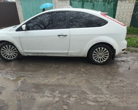 Белый Форд Фокус, объемом двигателя 1.4 л и пробегом 420 тыс. км за 4700 $, фото 7 на Automoto.ua