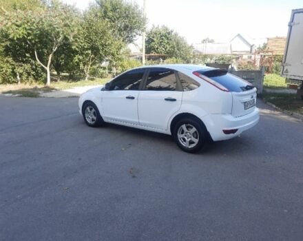 Белый Форд Фокус, объемом двигателя 1.6 л и пробегом 320 тыс. км за 5200 $, фото 4 на Automoto.ua