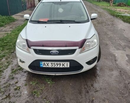 Белый Форд Фокус, объемом двигателя 1.4 л и пробегом 420 тыс. км за 4700 $, фото 5 на Automoto.ua