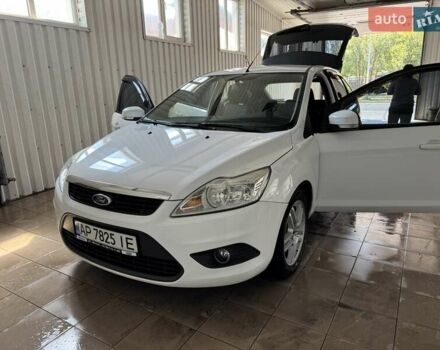 Белый Форд Фокус, объемом двигателя 1.6 л и пробегом 154 тыс. км за 7900 $, фото 7 на Automoto.ua