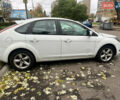 Форд Фокус 2010 в Киеве на Automoto.ua Белый Форд Фокус, объемом двигателя 1.57 л и пробегом 230 тыс. км за 2900 $, фото 5 на Automoto.ua
