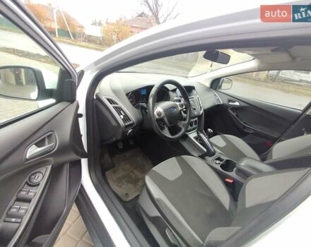 Білий Форд Фокус, об'ємом двигуна 1.6 л та пробігом 266 тис. км за 6999 $, фото 63 на Automoto.ua